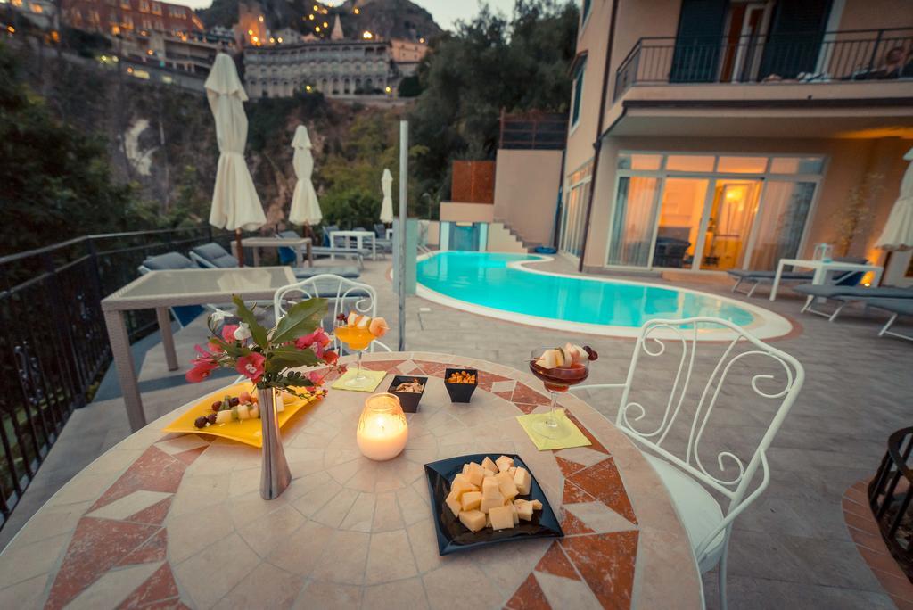 Meridiana Hotel Taormina Exterior photo