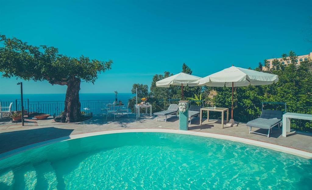 Meridiana Hotel Taormina Exterior photo